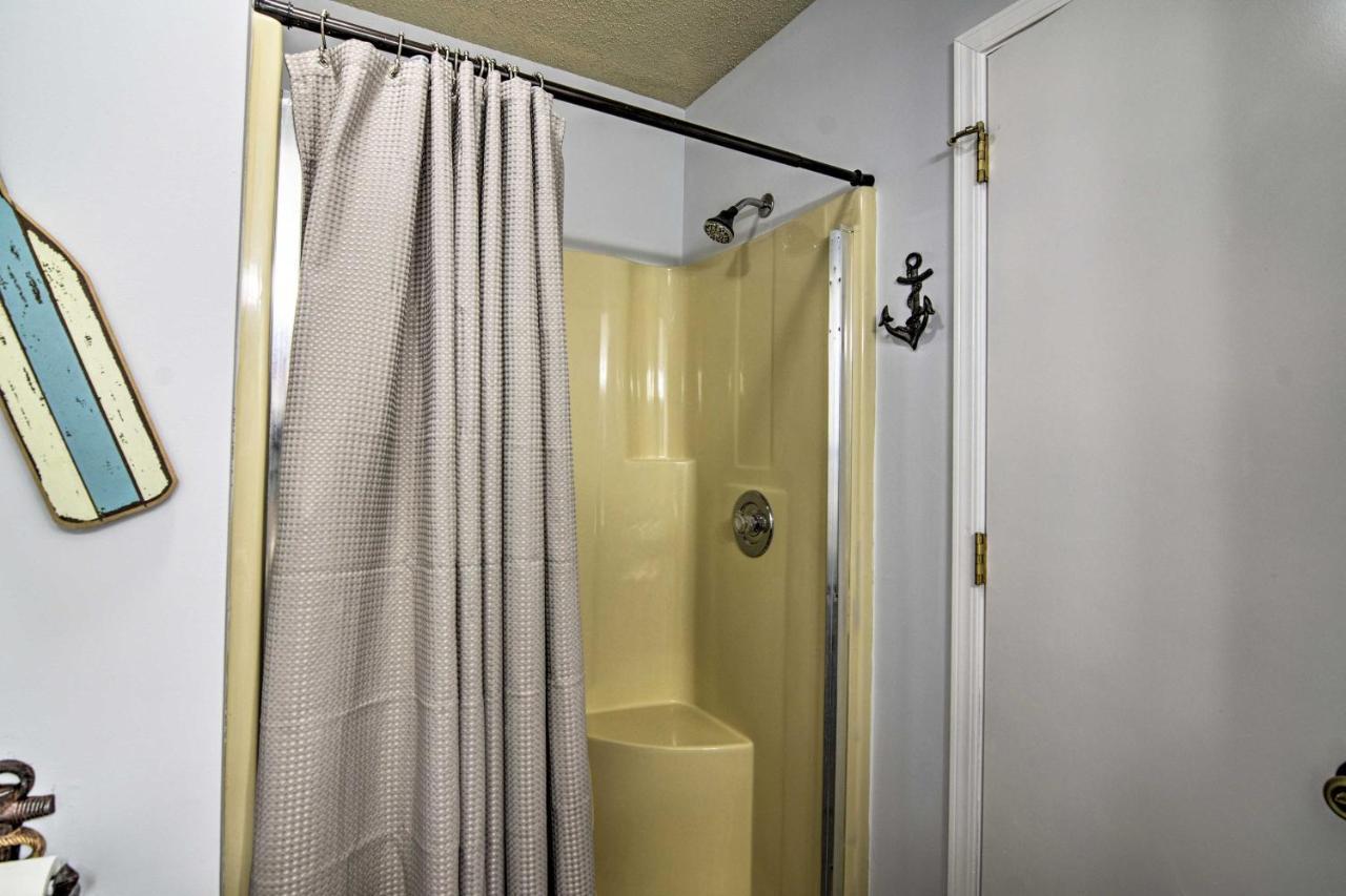 Reed Springs Condo With Furnished Deck And Pool Access Reeds Spring Dış mekan fotoğraf